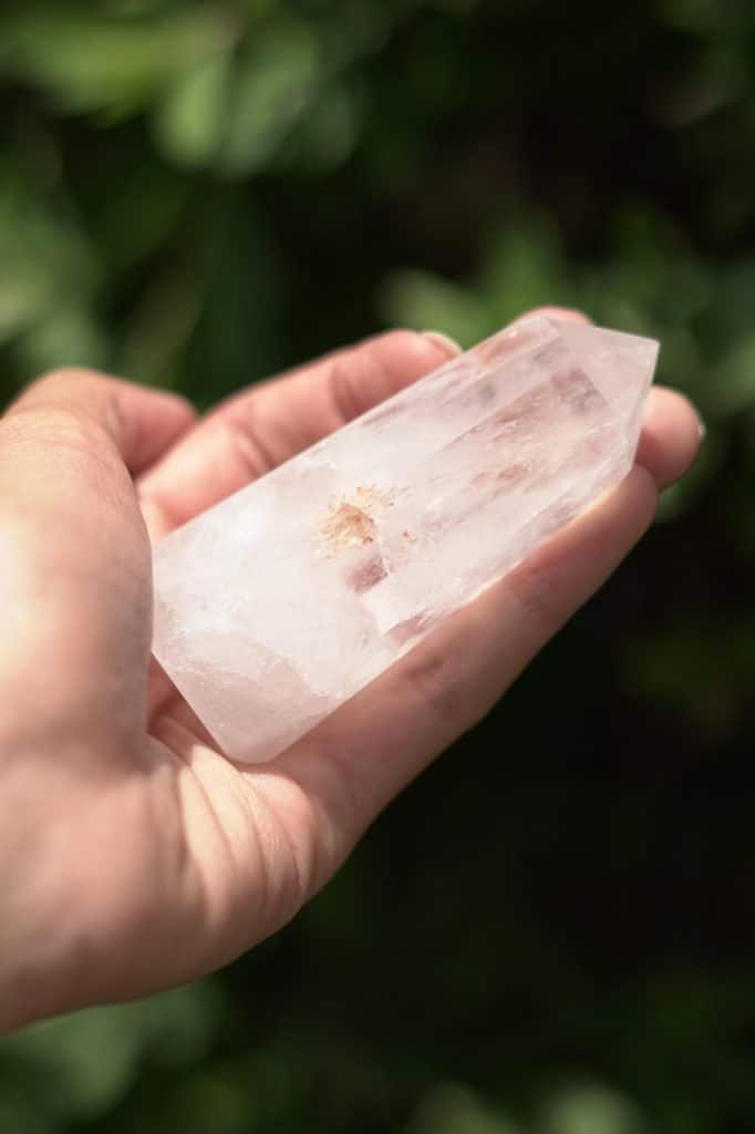 cristal de roche comme pierre de méditation